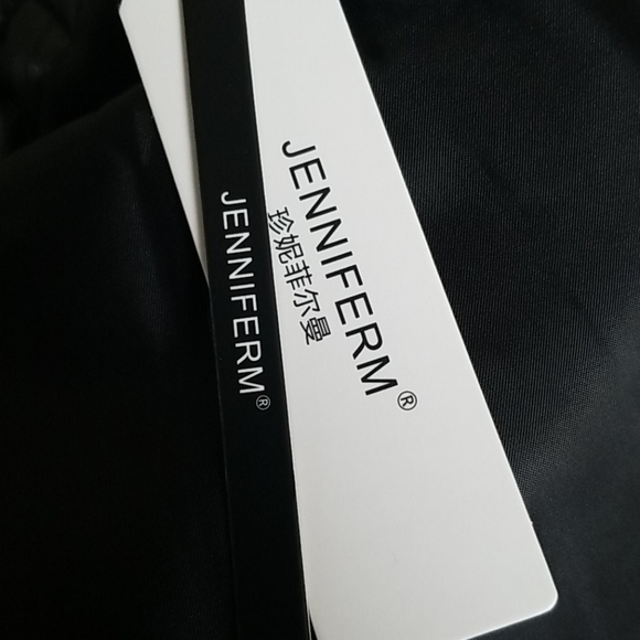 Faux Fur Vest - Picture 6 of 7